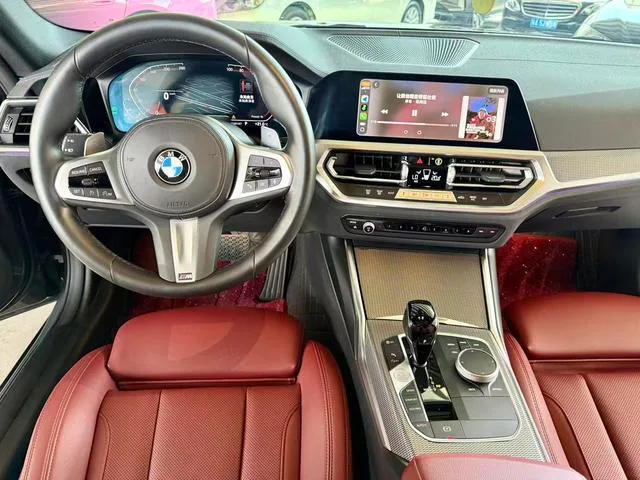 BMW 4 Series 2022 425i Gran Coupe M Sports Night Suit interior photo 10 BMW 4 Series 2022 425i Gran Coupe M Sports Night Suit interior photo 10