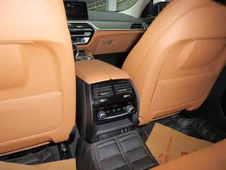 BMW 6 Series GT 2021 630i Set de diseño de lujo exterior foto 10