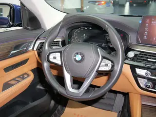 BMW 6 Series GT 2021 630i Set de diseño de lujo interior foto 12
