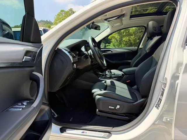 BMW X4 2022 xDrive 25i M Conjunto deportivo exterior foto 5 BMW X4 2022 xDrive 25i M Conjunto deportivo exterior foto 5