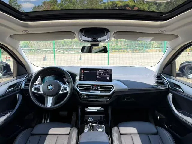 BMW X4 2022 xDrive 25i M Conjunto deportivo exterior foto 7 BMW X4 2022 xDrive 25i M Conjunto deportivo exterior foto 7