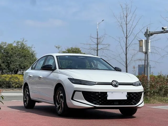 Volkswagen Lavida 2026 Pro 1.5L Versión estrellada de seis millones exterior foto 2