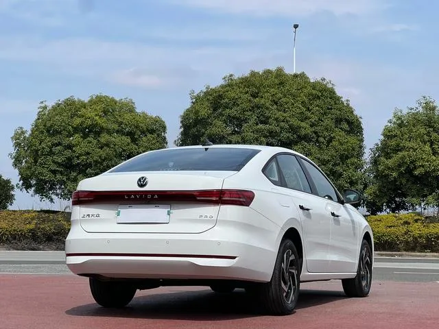 Volkswagen Lavida 2026 Pro 1.5L Versión estrellada de seis millones exterior foto 5