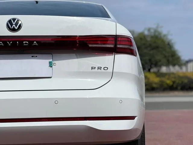 Volkswagen Lavida 2026 Pro 1.5L Versión estrellada de seis millones exterior foto 7