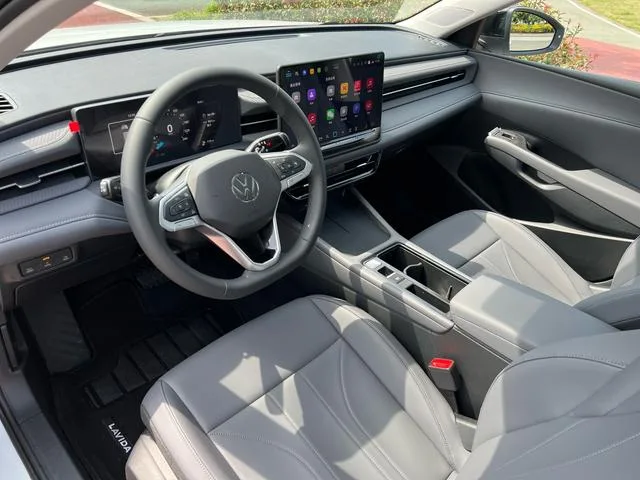 Volkswagen Lavida 2026 Pro 1.5L Versión estrellada de seis millones interior foto 11