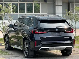 BMW X1 2025 sDrive25Li M Conjunto deportivo exterior foto 6 BMW X1 2025 sDrive25Li M Conjunto deportivo exterior foto 6