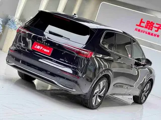 Volkswagen Viloran 2024 380TSI Edición Zunchi exterior foto 6 Volkswagen Viloran 2024 380TSI Edición Zunchi exterior foto 6