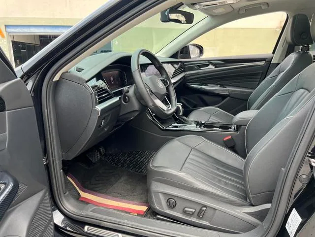 Volkswagen Passat 2023 Reforma 330TSI Versión de élite exterior foto 4