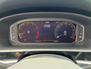 Volkswagen Passat 2023 Reforma 330TSI Versión de élite interior foto 14