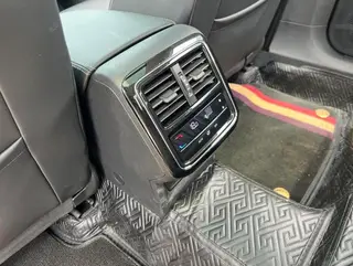 Volkswagen Passat 2023 Reforma 330TSI Versión de élite interior foto 15