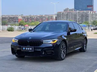 BMW 5 Series 2021 530Li Лидирующий M Спортивный костюм