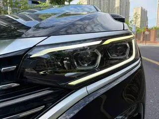 Volkswagen Passat 2024 380TSI Edición de lujo exterior foto 3