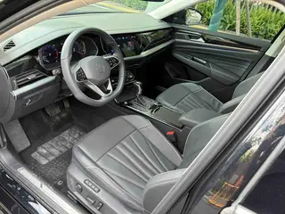 Volkswagen Passat 2024 380TSI Edición de lujo exterior foto 7