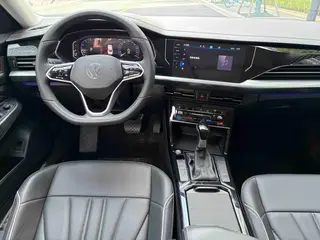 Volkswagen Passat 2024 380TSI Edición de lujo exterior foto 9