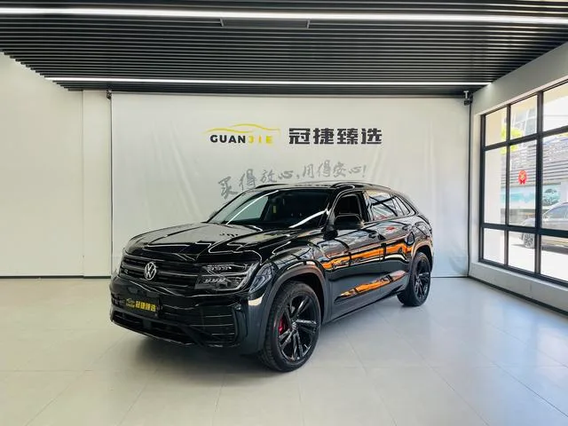 Volkswagen Teramont 2023 380TSI Version phare de respect à quatre roues motrices extérieur photo 1 Volkswagen Teramont 2023 380TSI Version phare de respect à quatre roues motrices extérieur photo 1