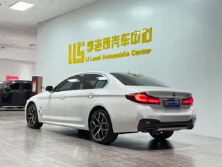BMW 5 Series 2022 Three changes 530Li Premium Class M Sports suit exterior photo 5 BMW 5 Series 2022 Three changes 530Li Premium Class M Sports suit exterior photo 5