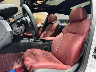 BMW 5 Series 2022 Three changes 530Li Premium Class M Sports suit interior photo 19 BMW 5 Series 2022 Three changes 530Li Premium Class M Sports suit interior photo 19