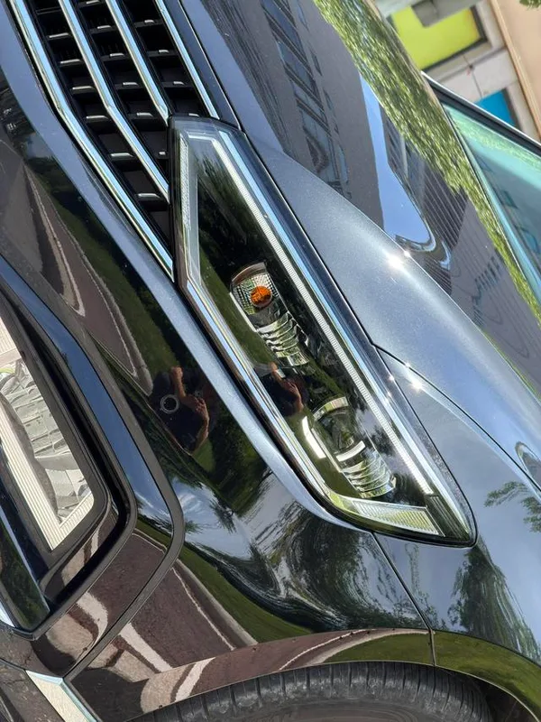 Volkswagen Magotan 2023 200 Edición conmemorativa de 10,000 vehículos 330TSI DSG Líder exterior foto 4 Volkswagen Magotan 2023 200 Edición conmemorativa de 10,000 vehículos 330TSI DSG Líder exterior foto 4