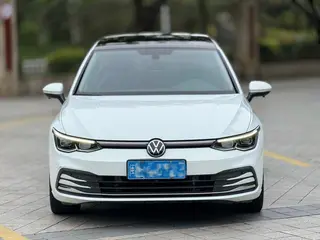 Volkswagen Golf 2021 280TSI DSG 30 Edición de aniversario exterior foto 2