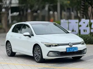 Volkswagen Golf 2021 280TSI DSG 30 Edición de aniversario exterior foto 3