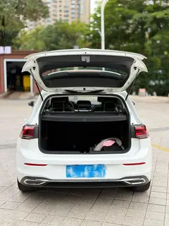 Volkswagen Golf 2021 280TSI DSG 30 Edición de aniversario exterior foto 7
