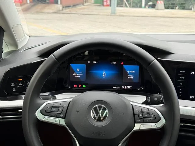 Volkswagen Golf 2021 280TSI DSG 30 Edición de aniversario interior foto 19