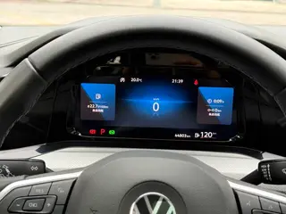 Volkswagen Golf 2021 280TSI DSG 30 Edición de aniversario interior foto 20