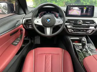 BMW 5 Series 2023 530Li Leading Type M Sports suit interior photo 12