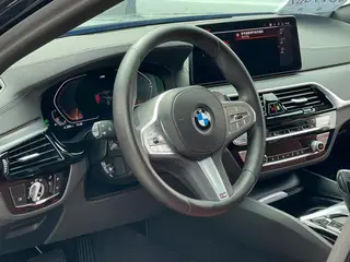 BMW 5 Series 2023 530Li Leading Type M Sports suit interior photo 16
