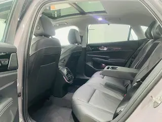 Volkswagen Passat 2025 Pro 380TSI Long Zun Edition interior photo 11 Volkswagen Passat 2025 Pro 380TSI Long Zun Edition interior photo 11