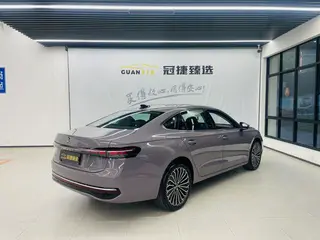 Volkswagen Passat 2025 Pro 380TSI Long Zun Edition interior photo 19 Volkswagen Passat 2025 Pro 380TSI Long Zun Edition interior photo 19