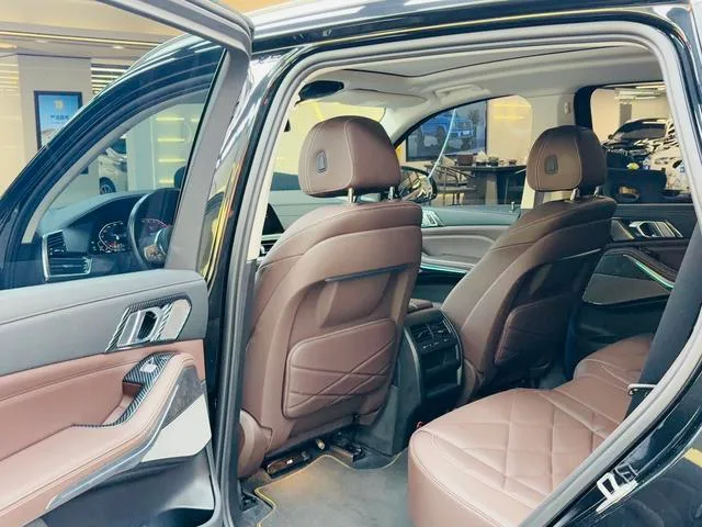 BMW X5 2022 Restyling xDrive 30Li Premium Class M Sports suit exterior photo 7 BMW X5 2022 Restyling xDrive 30Li Premium Class M Sports suit exterior photo 7