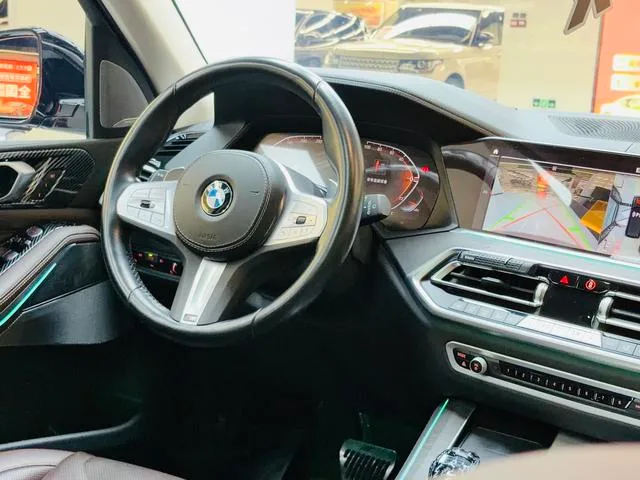 BMW X5 2022 Restyling xDrive 30Li Premium Class M Sports suit interior photo 20 BMW X5 2022 Restyling xDrive 30Li Premium Class M Sports suit interior photo 20