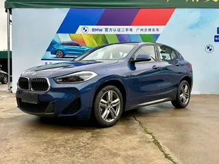 BMW X2 2022 sDrive25i M Спортивный костюм