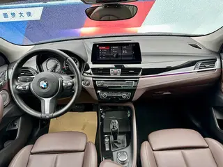 BMW X2 2022 sDrive25i M Conjunto deportivo interior foto 15 BMW X2 2022 sDrive25i M Conjunto deportivo interior foto 15