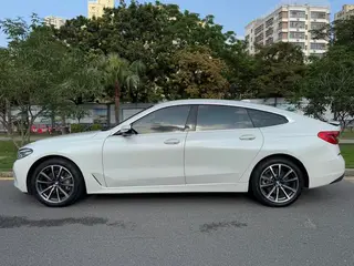 BMW 6 Series GT 2021 630i Set de diseño de lujo exterior foto 3