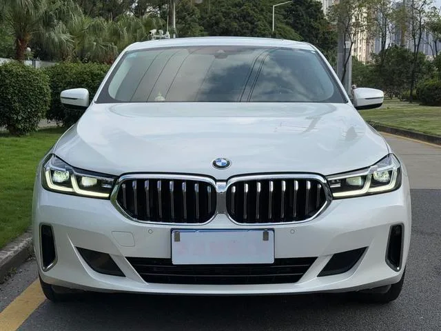 BMW 6 Series GT 2021 630i Set de diseño de lujo exterior foto 5