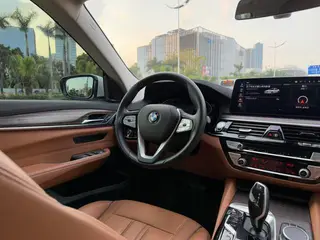 BMW 6 Series GT 2021 630i Set de diseño de lujo exterior foto 7