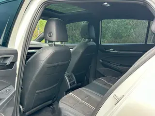 Volkswagen Golf 2023 280TSI DSG R-Line Lite interior photo 10 Volkswagen Golf 2023 280TSI DSG R-Line Lite interior photo 10