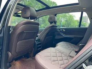 BMW X5 2022 xDrive 30Li Премиум-класса M Спортивный костюм интерьер фото 6 BMW X5 2022 xDrive 30Li Премиум-класса M Спортивный костюм интерьер фото 6