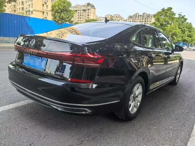 Volkswagen Passat 2024 280TSI Business Edition interior photo 9 Volkswagen Passat 2024 280TSI Business Edition interior photo 9