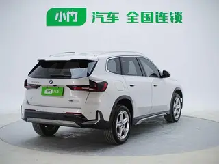 BMW X1 2023 sDrive20Li X Ensemble de conception extérieur photo 6 BMW X1 2023 sDrive20Li X Ensemble de conception extérieur photo 6