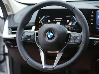 BMW X1 2023 sDrive20Li X Ensemble de conception extérieur photo 8 BMW X1 2023 sDrive20Li X Ensemble de conception extérieur photo 8