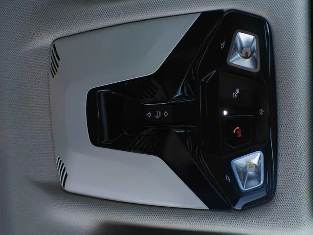 BMW X1 2023 sDrive20Li X Ensemble de conception extérieur photo 10 BMW X1 2023 sDrive20Li X Ensemble de conception extérieur photo 10