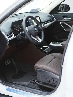 BMW X1 2023 sDrive20Li X Ensemble de conception intérieur photo 14 BMW X1 2023 sDrive20Li X Ensemble de conception intérieur photo 14