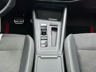 Volkswagen Golf 2021 280TSI DSG R-Line interior foto 15