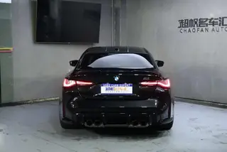 BMW M4 2023 M4 Coupé M xDrive Versión Thunder exterior foto 4 BMW M4 2023 M4 Coupé M xDrive Versión Thunder exterior foto 4
