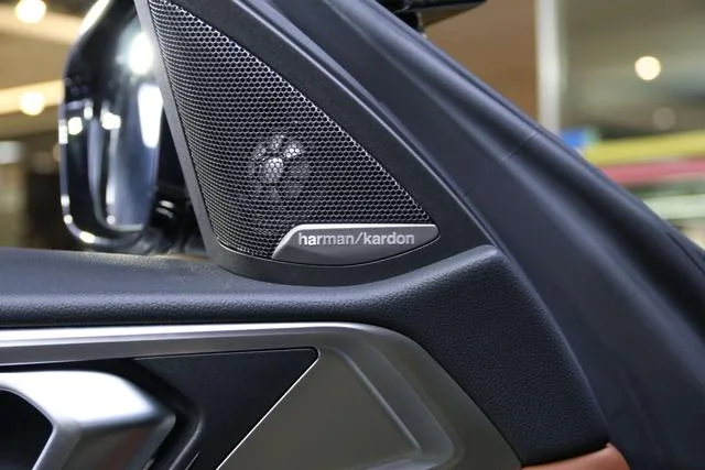 BMW M4 2023 M4 Coupé M xDrive Versión Thunder interior foto 11 BMW M4 2023 M4 Coupé M xDrive Versión Thunder interior foto 11