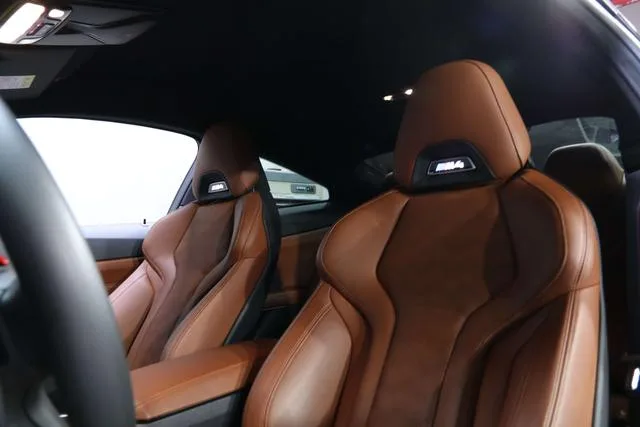 BMW M4 2023 M4 Coupé M xDrive Versión Thunder interior foto 16 BMW M4 2023 M4 Coupé M xDrive Versión Thunder interior foto 16