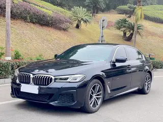 BMW 5 Series 2022 Вторичная модификация 525Li M Спортивный костюм